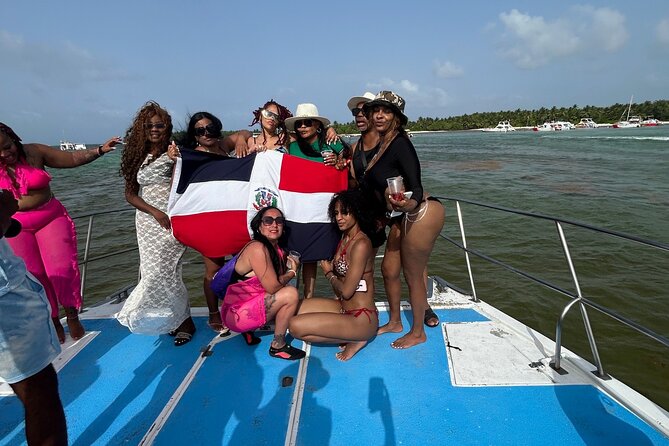 Hip Hop adult only Party Boat with Unlimited drinks and Sandbar - Value check: does $63 buy real value or just a party?