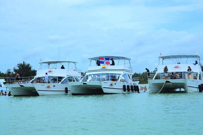 Hip Hop Beat and Live Dj Adults Only Party Boat and Free drinks - What I’d Pack (Because It’s Not Included)