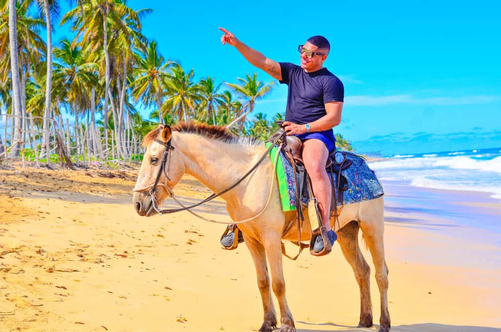 Horseback Riding at Macao Beach and River with Transfers - Río Anamuya: the 45-minute nature reset