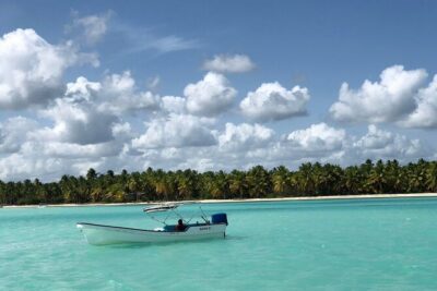 Lopesan Costa Bávaro Resort - Punta Cana Airport Transfer - What You’ll Get During the Ride: WiFi and Comfort Focus