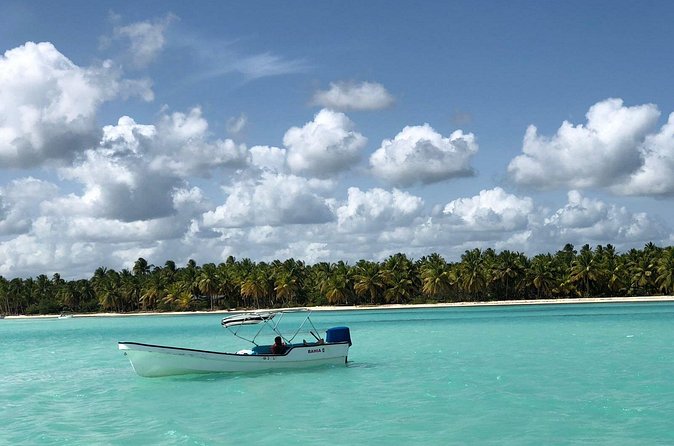 Lopesan Costa Bávaro Resort - Punta Cana Airport Transfer - Who should book this transfer (and who might not love it)