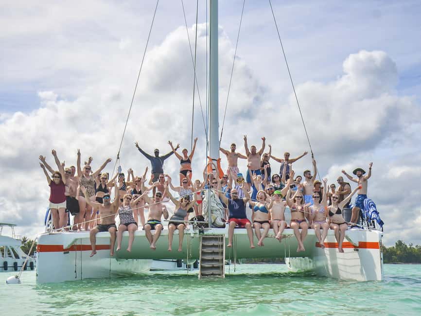 Luxury on the Water: Exclusive Catamaran Tours in Punta Cana - Key Points at a Glance