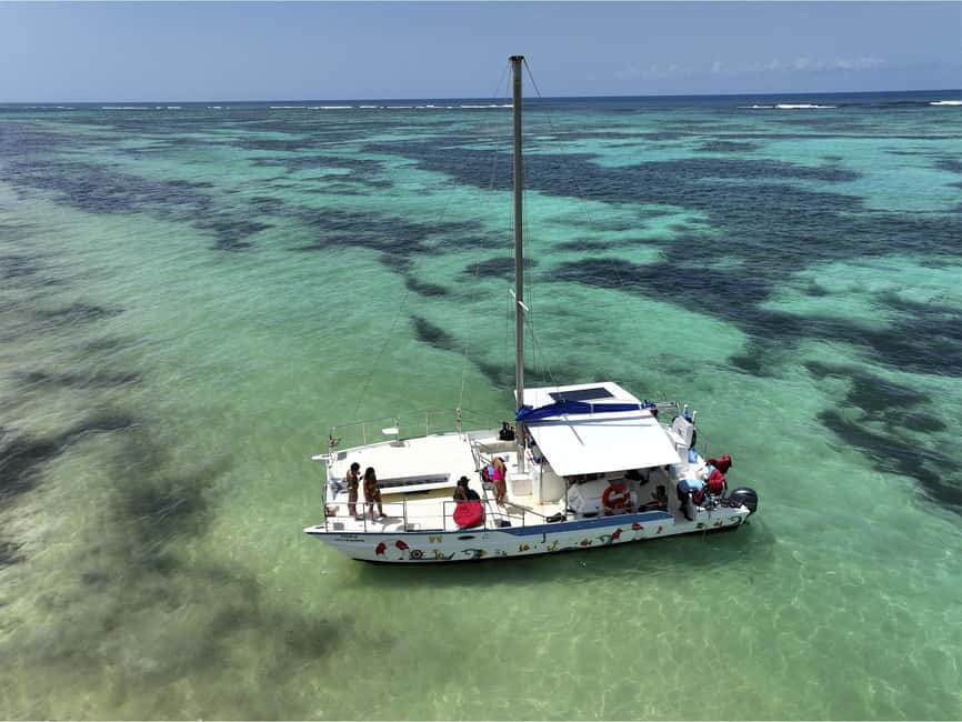 Luxury on the Water: Exclusive Catamaran Tours in Punta Cana - Open Bar, Music, Snacks, and That Midday Party Feel