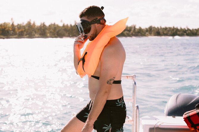 Luxury Private Family Sailing Tour in Punta Cana - Price and value: $799 for up to 8 people