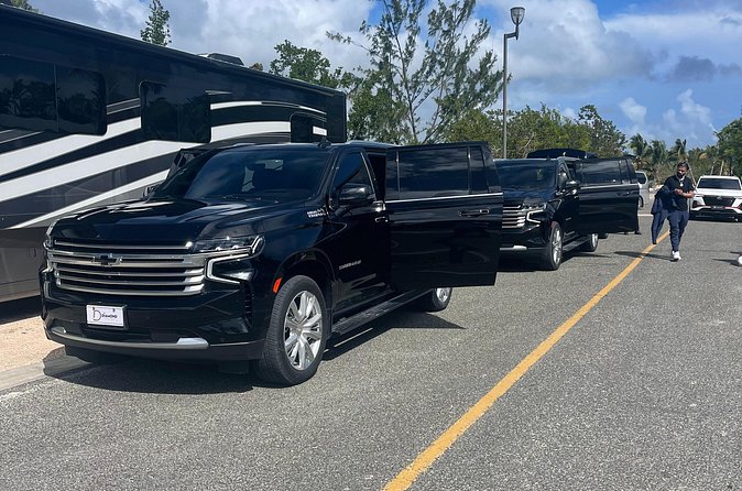 Luxury Transfer between Punta Cana Airport and Uvero alto Hotels - Driver Communication: When Language Isn’t a Barrier