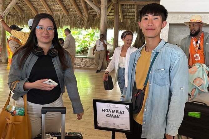 Luxury Transfer from Punta Cana Airport to Hotels and Airbnb - Drop-off: get out at the lobby, not the nearest guess
