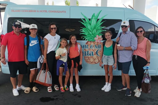 Mr&Mrs Punta Cana Private Roundtrip Transfer Airport-Hotel - Private roundtrip transfer that solves the first-day chaos