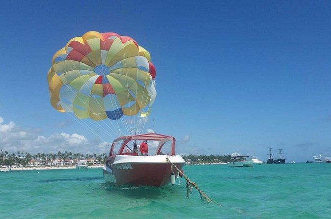 Parasailing Adventure Punta Cana - Timing and Booking: When Planning About a Month Ahead Helps