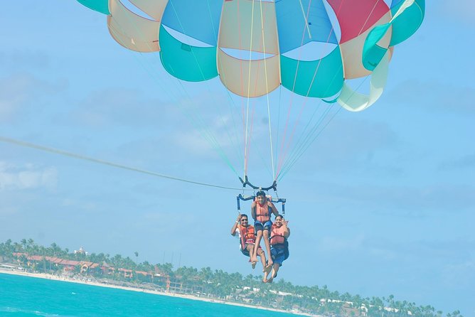 Parasailing Punta Cana - Safety, Crew, and How Guides Actually Matter