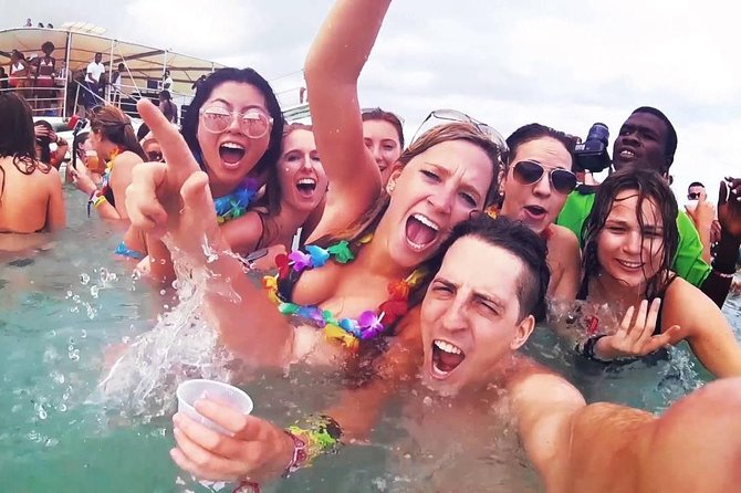 Party Boat - Booze Cruise Punta Cana - Quick Hits: The Stuff You’ll Care About