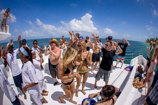 Party Boat in Punta Cana with Drinks and Transportation Included - Boat size and crowd comfort: why it changes your experience