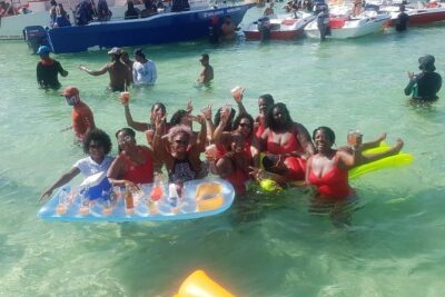 PARTY BOAT Punta Cana - The catamaran cruise itself: floating bar, music, and coastline time