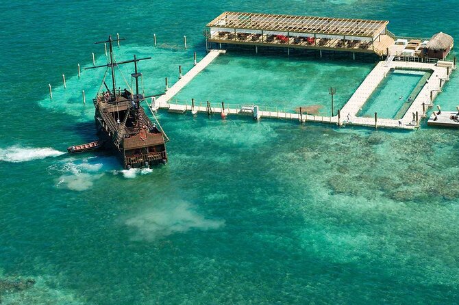 Pirates of the Caribbean Cruise- Snorkel, Sharks & Stingrays - Drinks Onboard: Beer, Rum, and the Real-Life Value of Included Perks