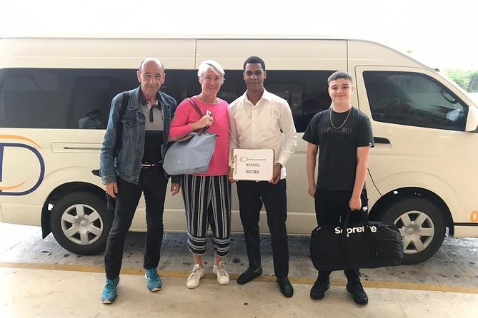 Private Airport Punta Cana transfer to Hotels Barcelo - Any drawbacks? The main one is the style of service