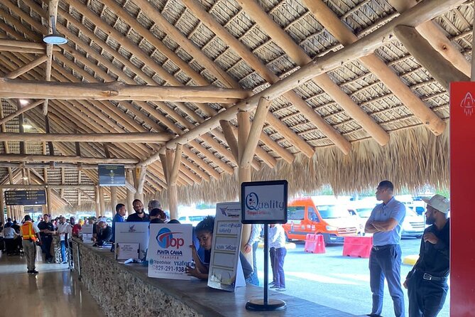 Private Airport Transfers Roundtrip Punta Cana Hotels - Santo Domingo Cathedral Stop: Why the First Cathedral Matters
