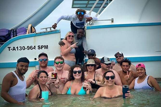 Private Catamaran Cruise with Slide & unlimited drinks - Natural pool and semi-private beach: two kinds of calm water