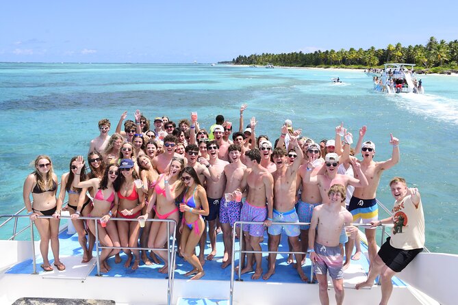 Private Party Boat Experience in Punta Cana - Crew, safety, and that clean-boat feeling