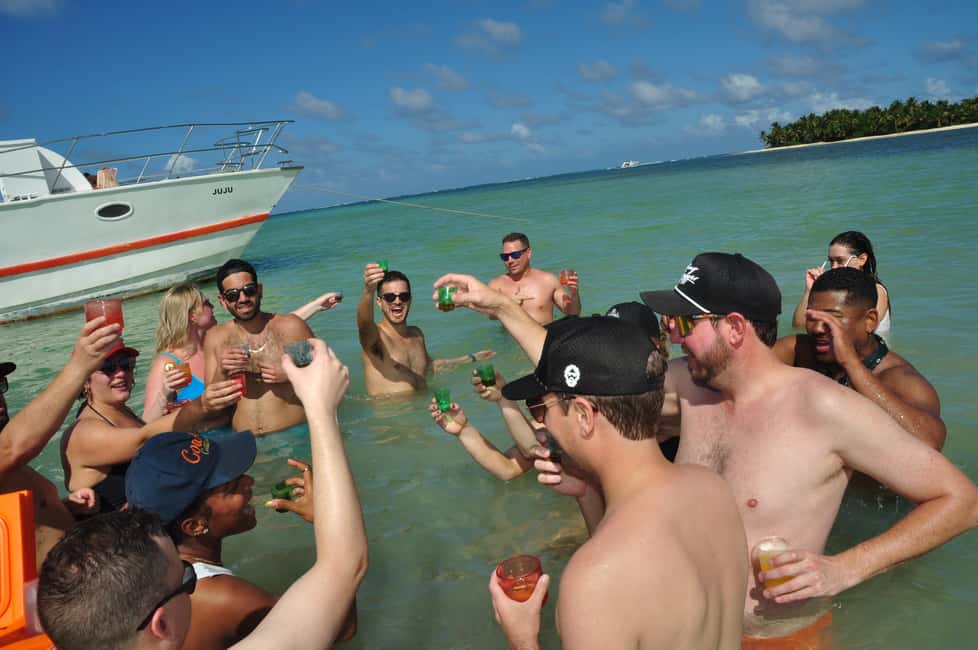 Private Party Boat Tour with Drinks and Snacks in Punta Cana - Music and Dancing: Party Energy With an Experienced Crew