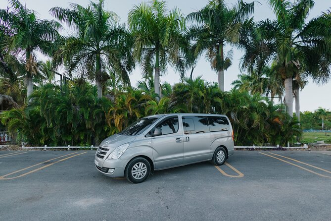 Private Punta Cana Airport Transfers from/to the Hotel 1 ó 2 way - The Price Per Group: How This Stacks Up for Value