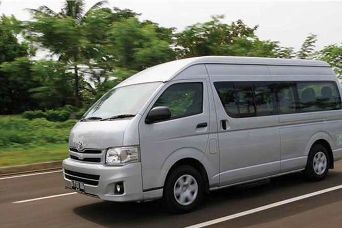 Private Round Trip Airport Transfer Uvero Alto Hotels 7-12 Pax - Private round-trip transfer to Uvero Alto hotels: what you’re really buying
