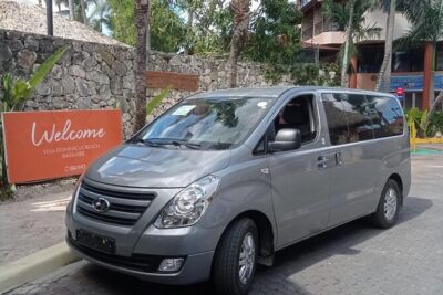 Private Roundtrip Transfer from Punta Cana Airport to Hotels - Meeting your driver: how name-based pickup helps you avoid the “where are they?” moment