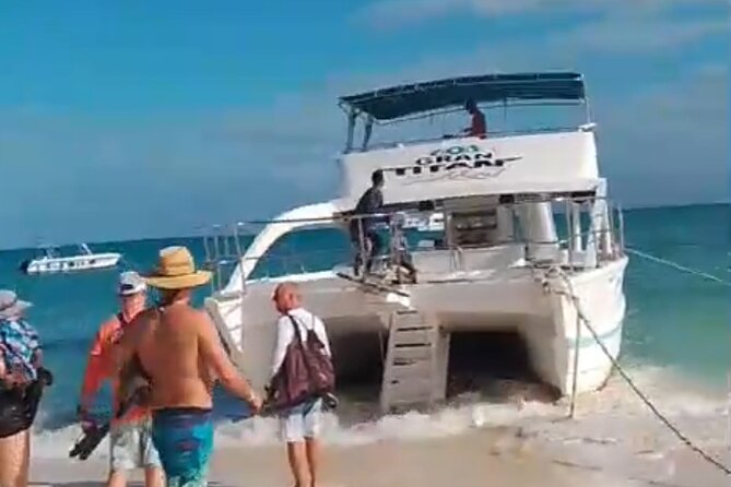 Private Tour in Boco Grande Punta Cana - Private boat exclusivity in Punta Cana: what it feels like in practice
