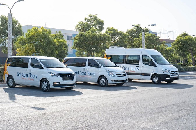 Private Transfer from Punta Cana Airport to Excellence El Carmen Resort - Finding your driver at Punta Cana Airport without the stress circus