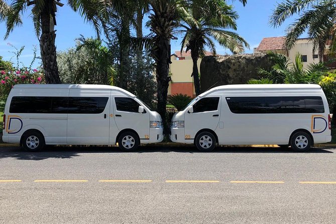 Private Transfer Punta Cana Airport - Puerto Plata Hotels - Punta Cana pickup that avoids the airport guessing game