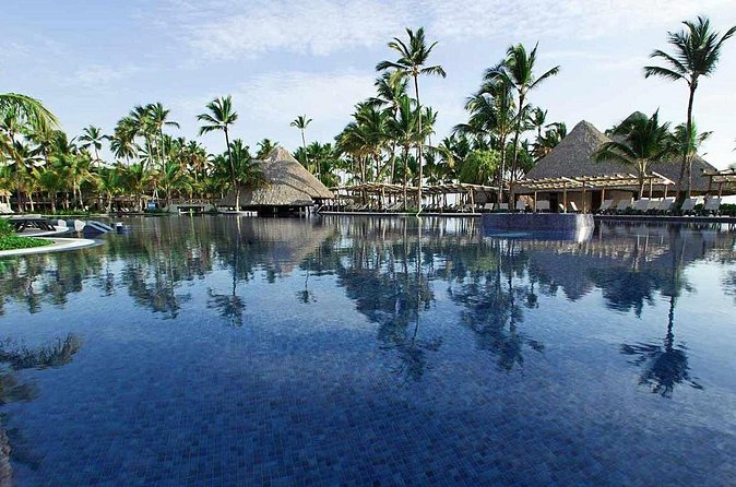 Private Transfer Punta Cana Airport to/from Barcelo Bavaro Palace - Vehicle Comfort: Air-Conditioned, But Plan Around the Heat