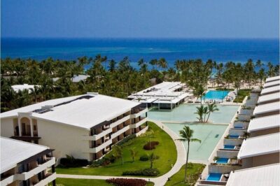 Private Transfer Punta Cana Airport to/from Catalonia Royal Bavaro - Meeting Julio at PUJ: What Airport Pickup Is Like