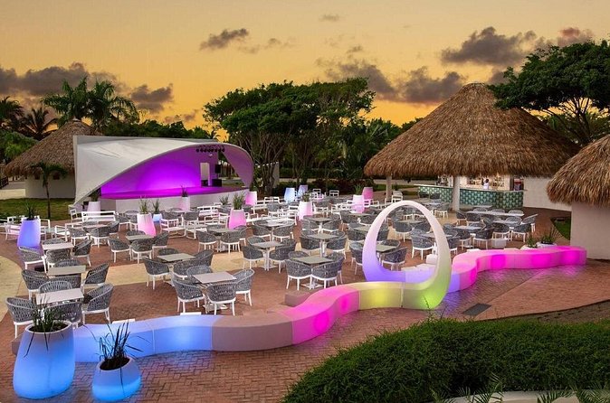 Private Transfer Punta Cana Airport to/from Grand Sirenis Punta Cana - Who should book this transfer—and who might not need it