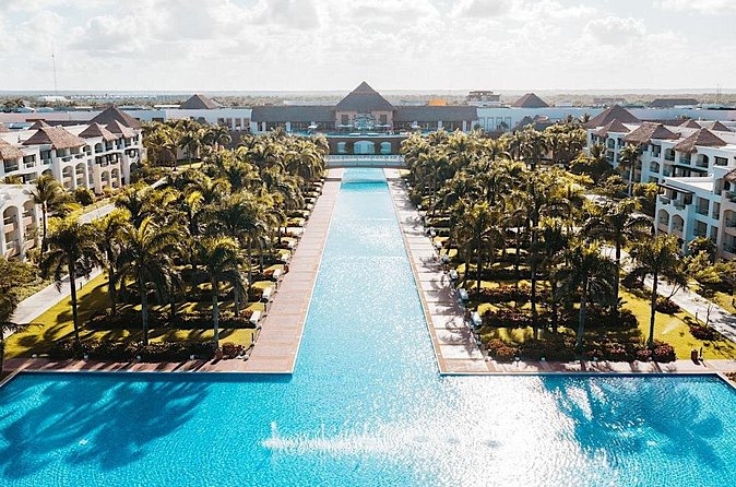 Private Transfer Punta Cana Airport to/from Hard Rock Punta Cana - What’s included (and what that means for your day)