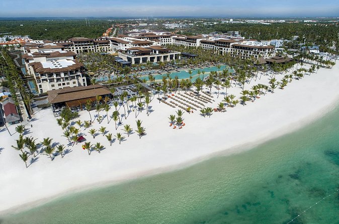 Private Transfer Punta Cana Airport to/from Lopesan Costa Bavaro - Communication That Works: SMS Before, During, and After