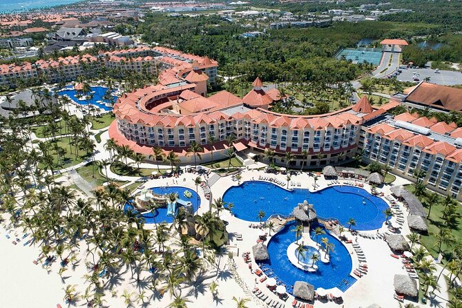 Private Transfer Punta Cana Airport to/from Occidental Caribe - Punta Cana to Occidental Caribe: fast, private, and mostly painless
