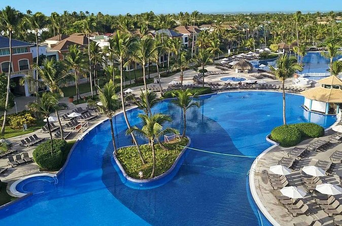 Private Transfer Punta Cana Airport to from Ocean Blue and Sand - Should You Book This Punta Cana Transfer?
