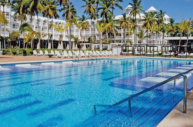 Private Transfer Punta Cana Airport to/from Riu Palace Macao - Who This Transfer Fits Best