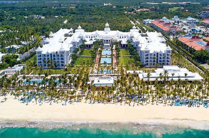 Private Transfer Punta Cana Airport to from Riu Palace Punta Cana - Who this transfer suits best