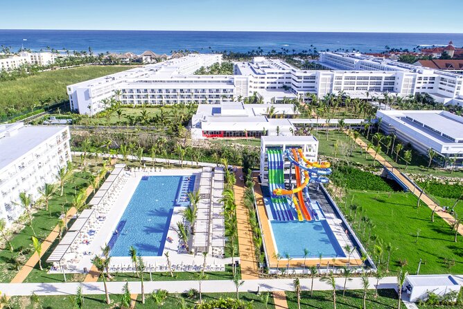 Private Transfer Punta Cana Airport to/from Riu Republica Punta Cana - Key things to notice before you book