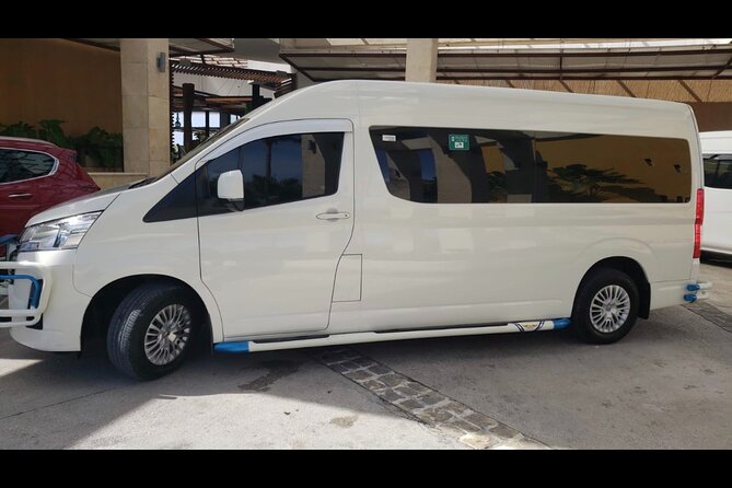 Private Transfer Punta Cana Airport to/from Riu Republica Punta Cana - Why this private Punta Cana transfer feels calmer than the taxi scramble