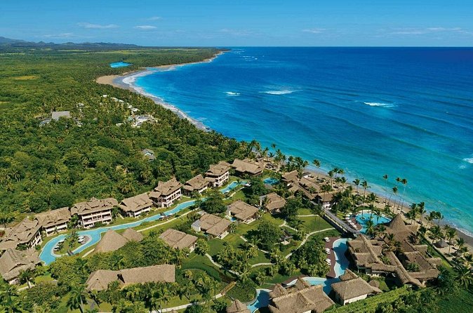 Private Transfer Punta Cana Airport to/from Zoetry Agua Punta Cana - Who should book this transfer (and who might reconsider)