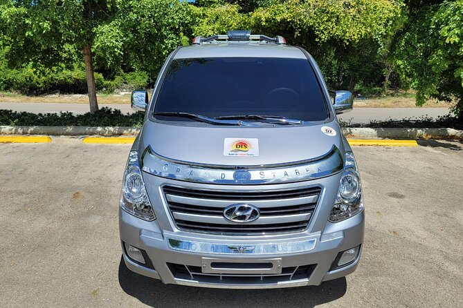 Private Transfers from Punta Cana Airport to hotels in DR - Meeting Your Driver at Punta Cana Airport (What to Expect)