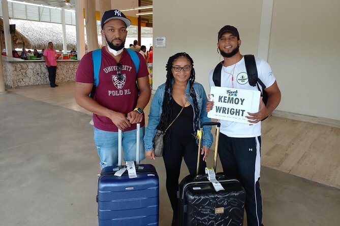 Private VIP Transfer From and To Punta Cana Airport - Getting From Punta Cana Airport to the Hotel Zone Without Guesswork