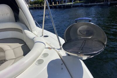 Private Yacht in Punta Cana, Unlimited Drinks and HipHop Music - Where you meet and how boarding works at Soles Beach Club