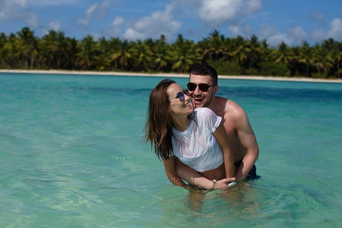 Professional Photo Session at a Bavaro Beach - Events and Personalization: Weddings, Anniversaries, and Birthday Moments