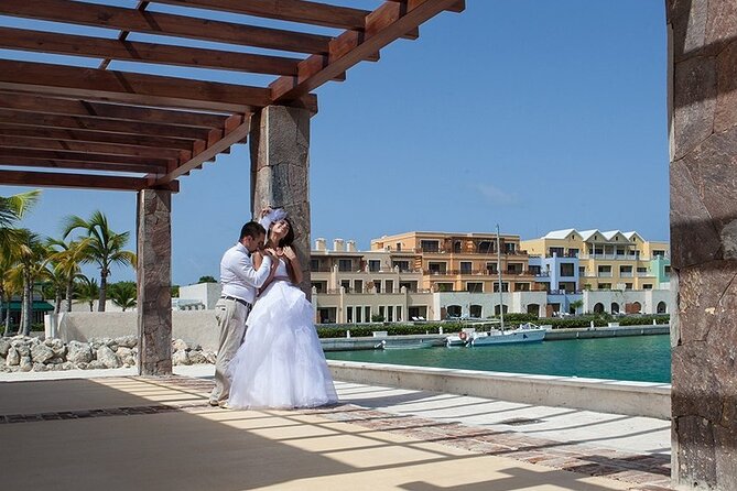 Professional Photoshoot at your Hotel or Villa - Weather and Timing: Why One Hour Still Needs the Right Conditions