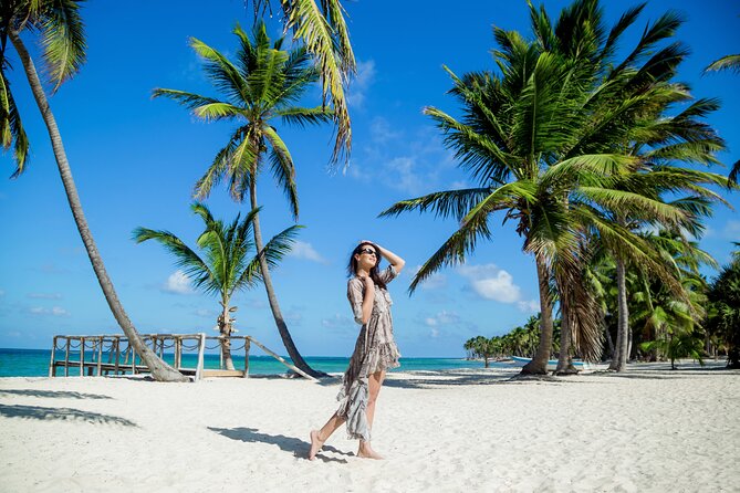 Professional photoshoot in Punta Cana and DR - Book now! - Price and value: does $380 per group make sense?