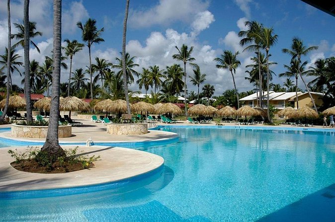 Punta Cana Airport Private Transfer to or from Grand Palladium Bavaro - Price and Logistics: When $40 Per Group Actually Makes Sense