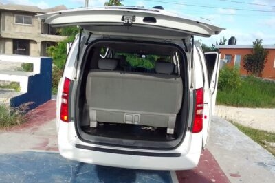 Punta Cana Airport PUJ Private Transfer to Hotels - The drive itself: AC comfort and a direct path to your hotel