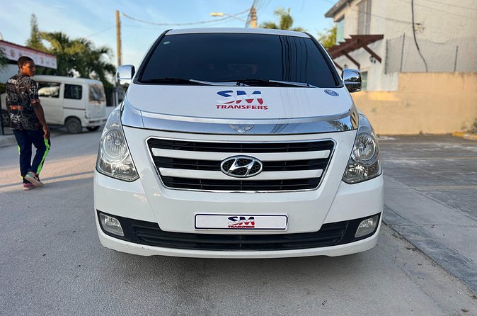 Punta Cana: Airport (PUJ) Shuttle To Hotel Round Trip - Flight tracking and timing: Less stress when planes misbehave