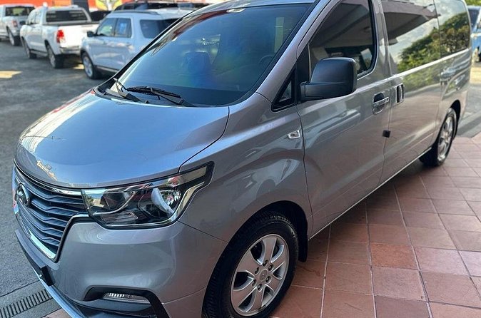 Punta Cana Airport Shuttle to Bávaro and Punta Cana Hotels - Best for: couples, families, and anyone tired of airport games